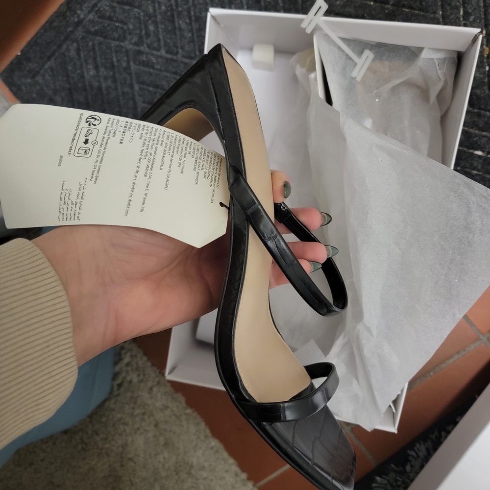 Classic Black Strappy Women’s Heel